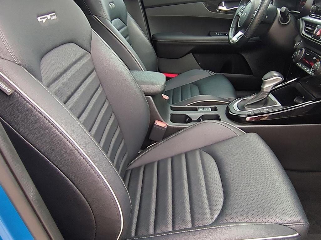 2023 Kia Forte GT-Line 12