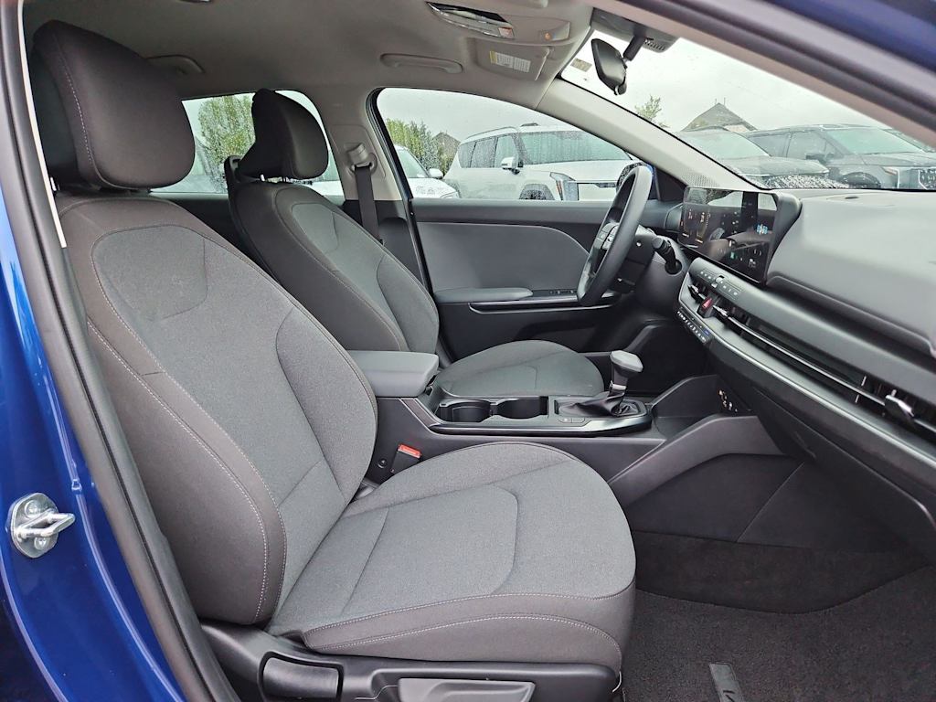 Thumbnail: 2025 Kia K4 - 10