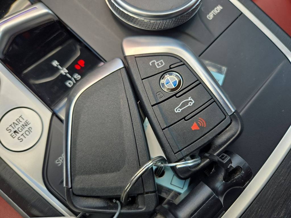 Thumbnail: 2023 BMW 3 Series - 36
