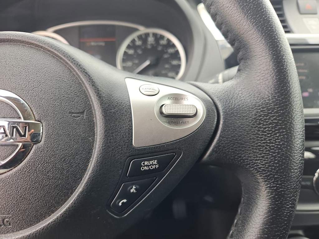 Thumbnail: 2019 Nissan Sentra - 28