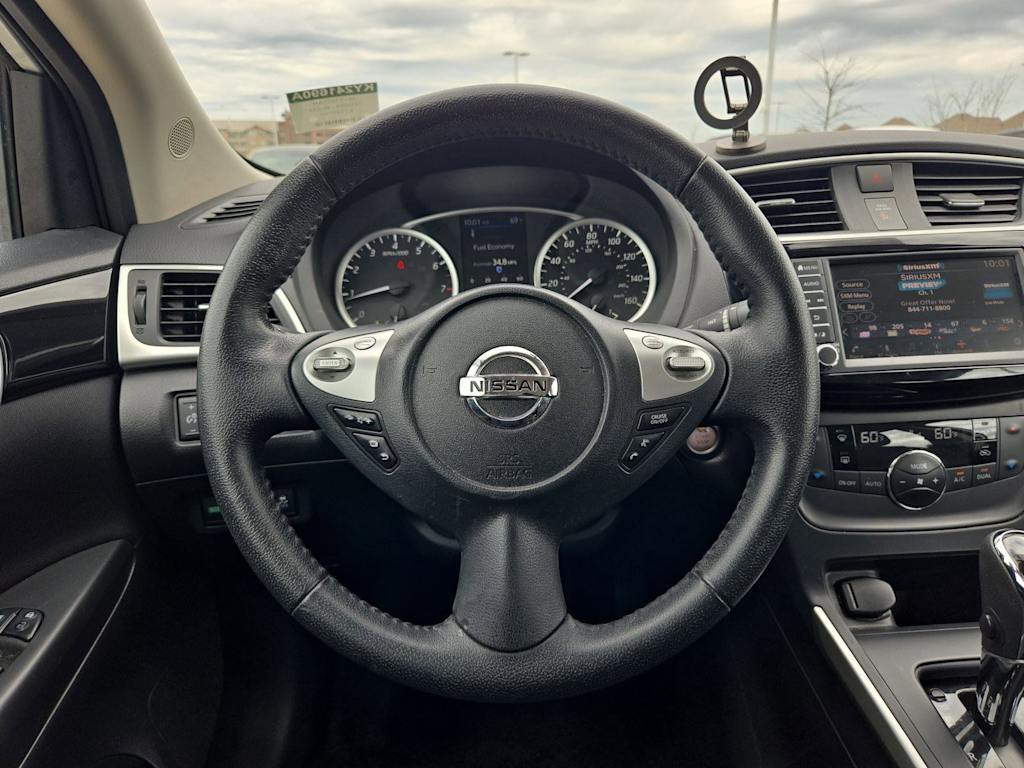 Thumbnail: 2019 Nissan Sentra - 13