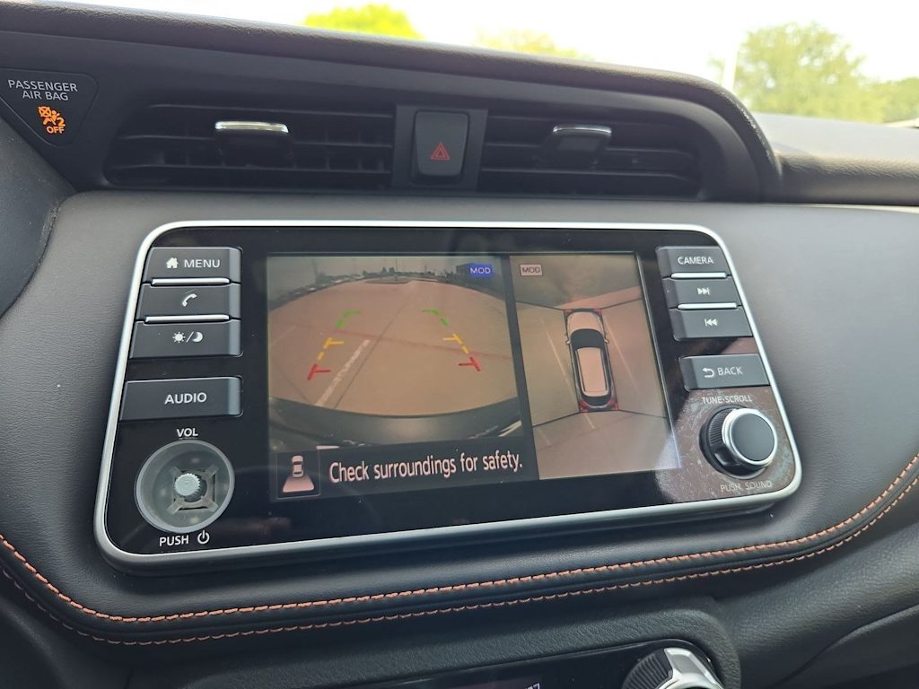 Thumbnail: 2018 Nissan Kicks - 29