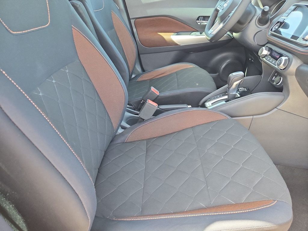 Thumbnail: 2018 Nissan Kicks - 11