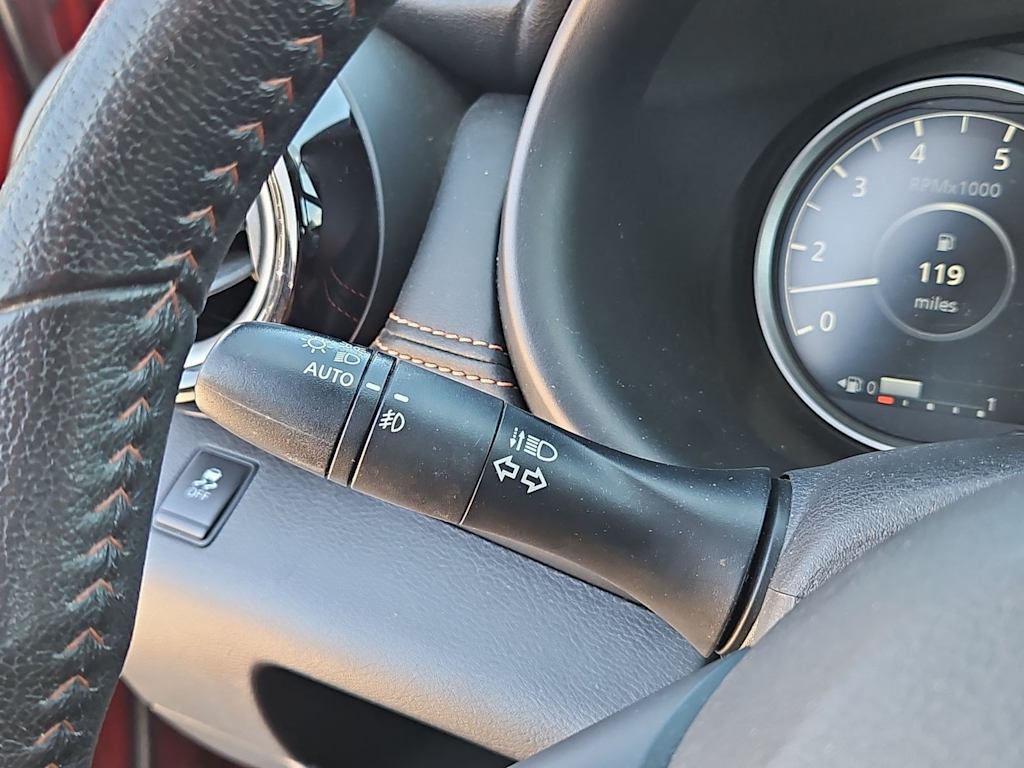 Thumbnail: 2019 Nissan Kicks - 29