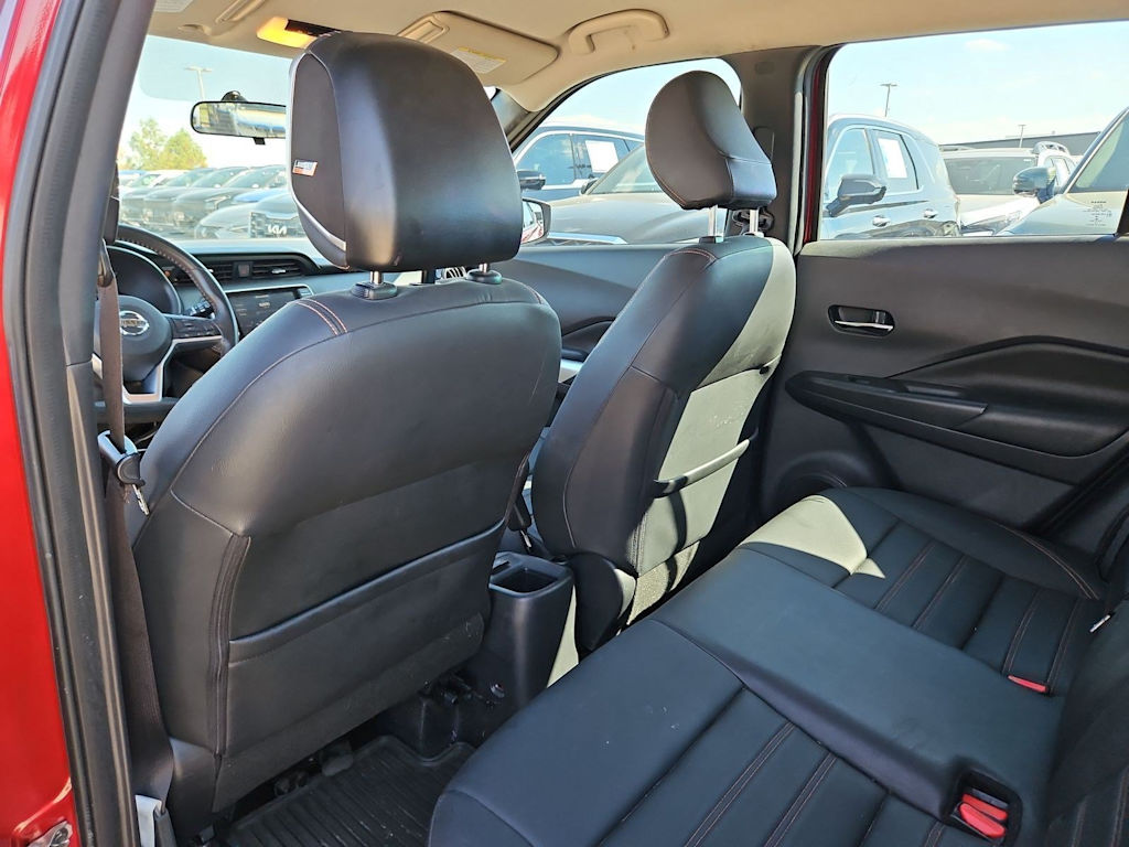 Thumbnail: 2019 Nissan Kicks - 12