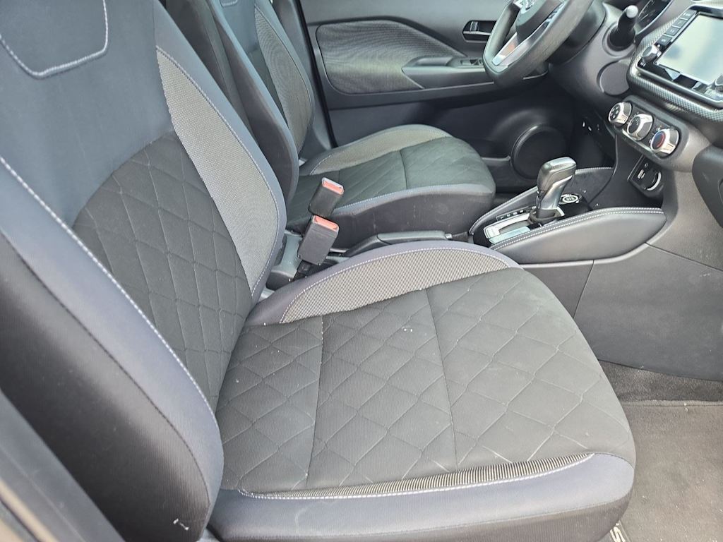 Thumbnail: 2019 Nissan Kicks - 11