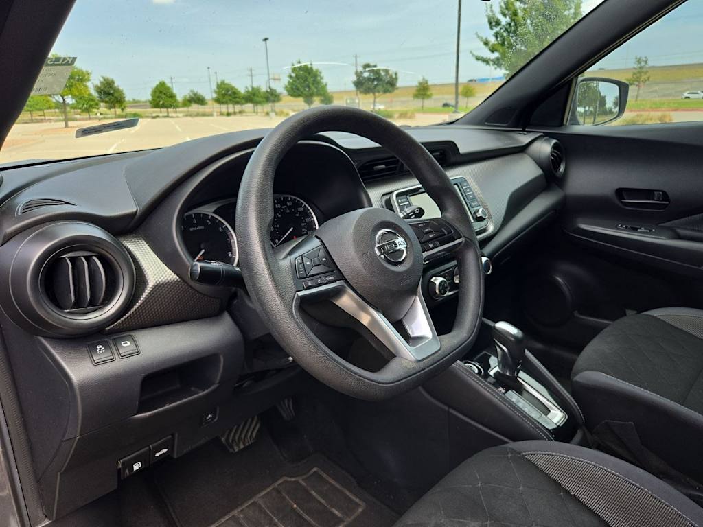 Thumbnail: 2019 Nissan Kicks - 2