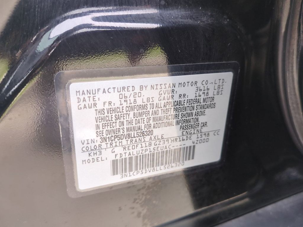 2020 Nissan Kicks SR 20