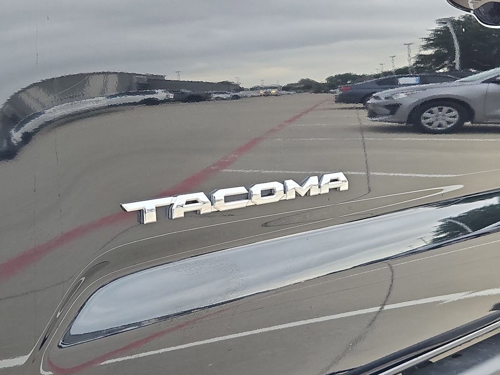 Thumbnail: 2023 Toyota Tacoma - 24