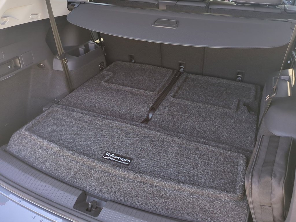 Thumbnail: 2022 Volkswagen Tiguan - 17