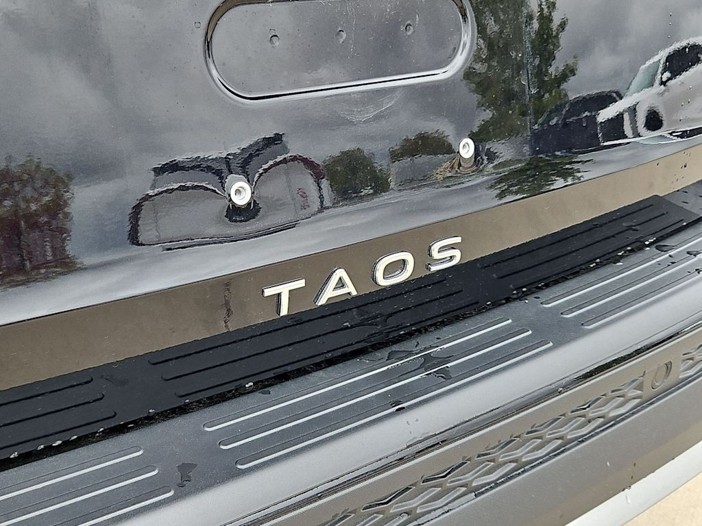 Thumbnail: 2025 Volkswagen Taos - 23