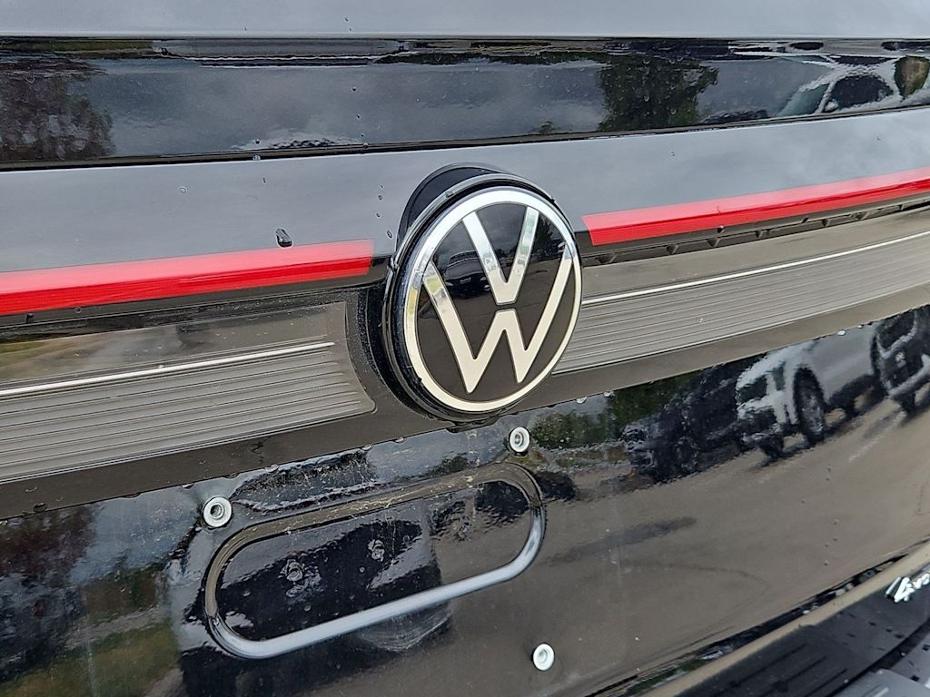 Thumbnail: 2025 Volkswagen Taos - 6