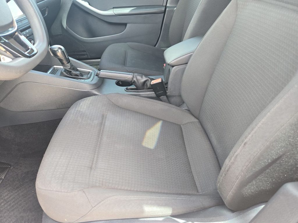 Thumbnail: 2016 Volkswagen Jetta - 10