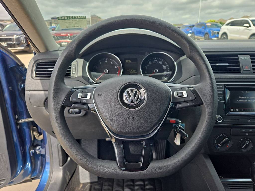 Thumbnail: 2016 Volkswagen Jetta - 13