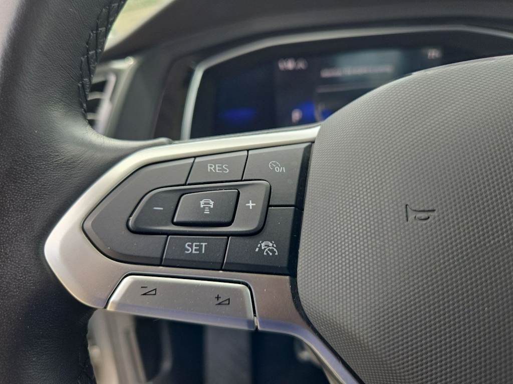 Thumbnail: 2022 Volkswagen Jetta - 27