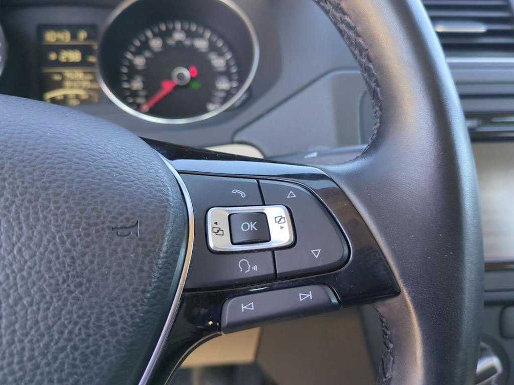 Thumbnail: 2015 Volkswagen Jetta - 29