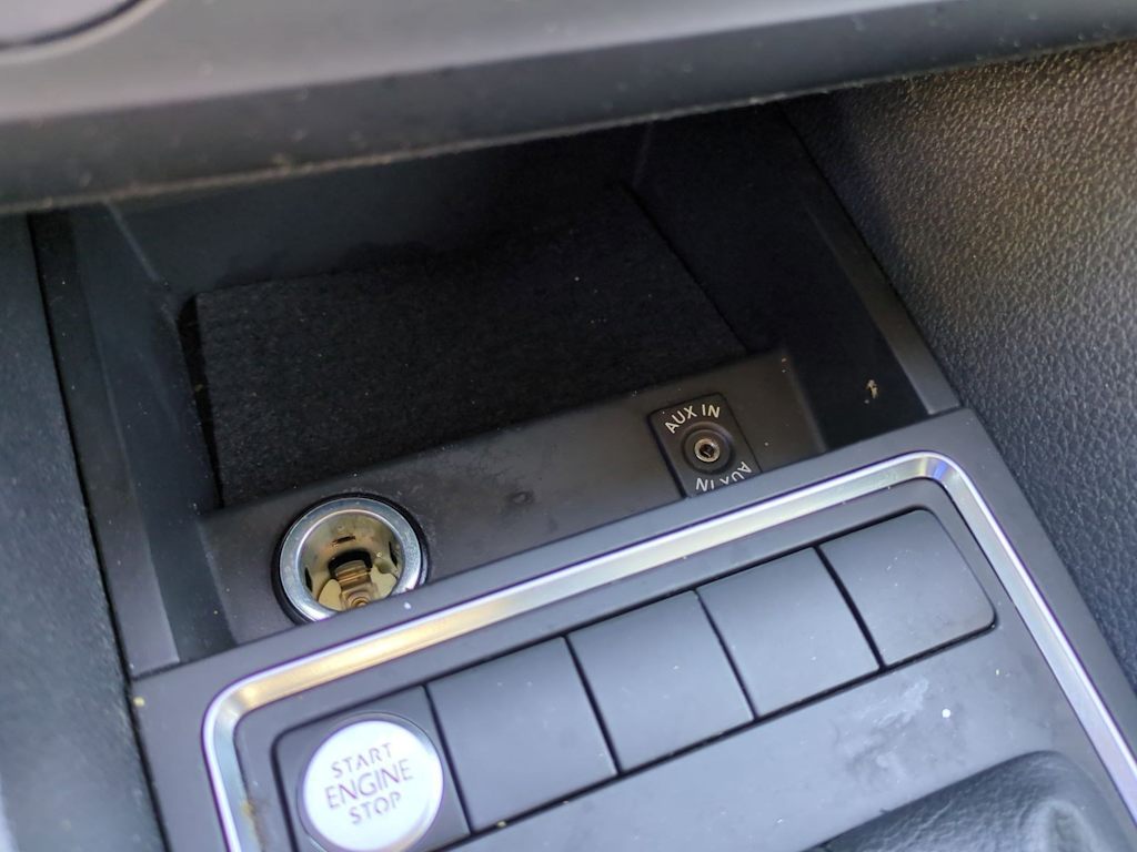 Thumbnail: 2015 Volkswagen Jetta - 32