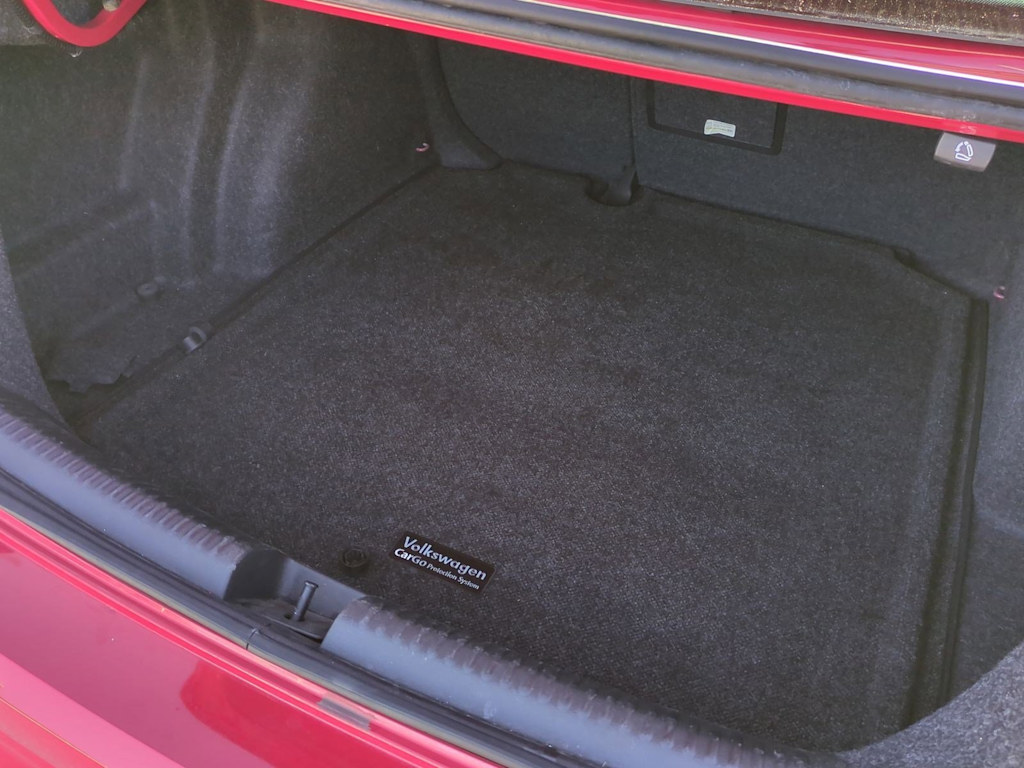 Thumbnail: 2015 Volkswagen Jetta - 34