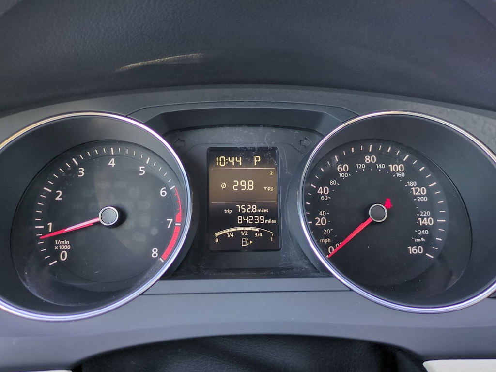 Thumbnail: 2015 Volkswagen Jetta - 16