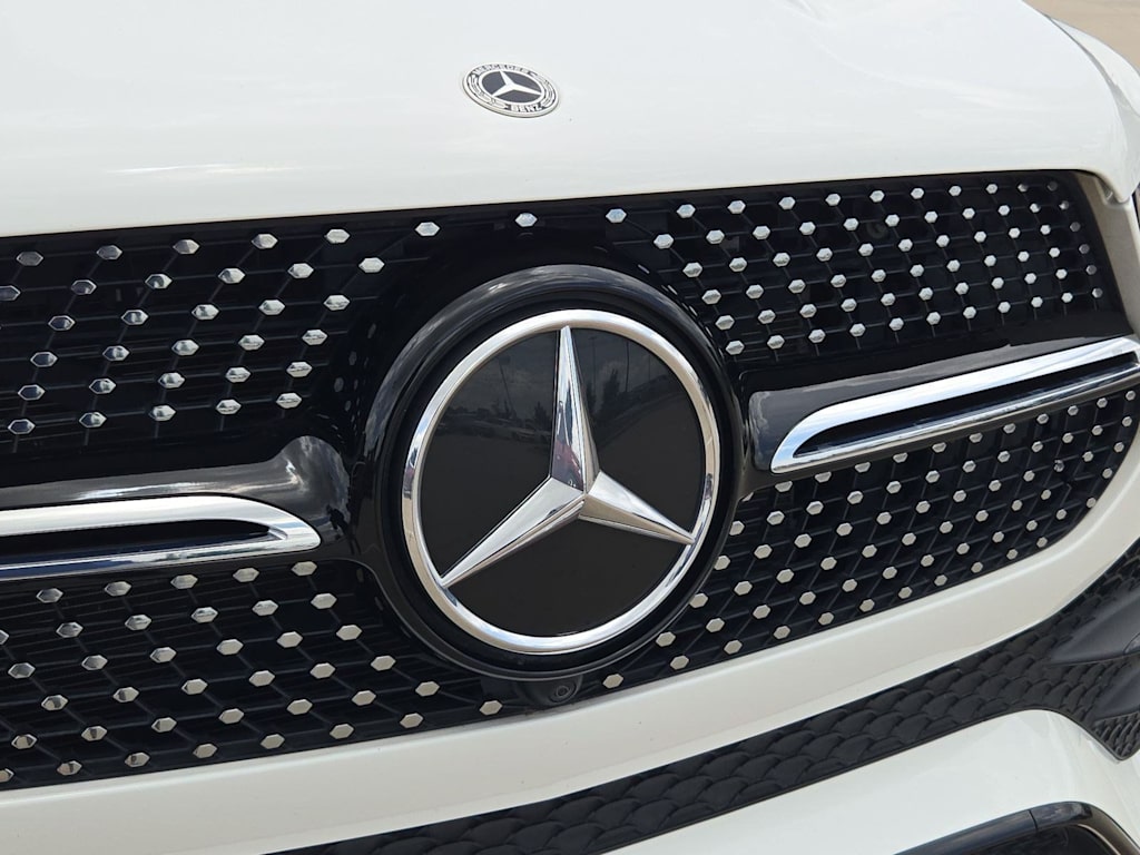 Thumbnail: 2023 Mercedes-Benz GLE - 7