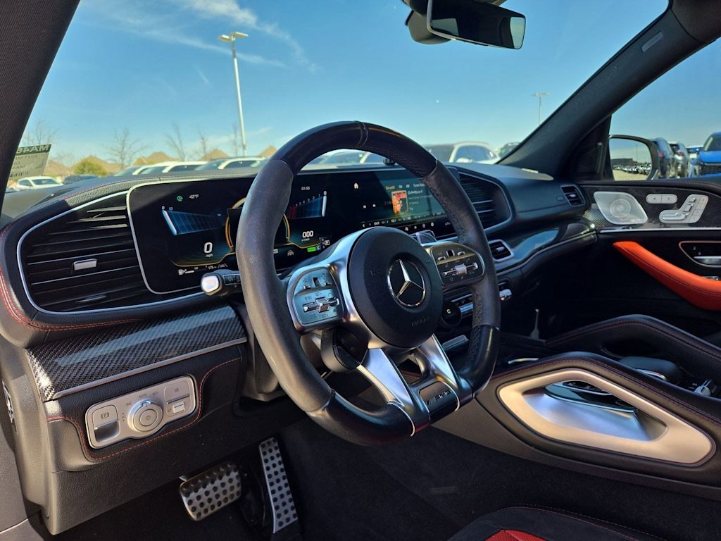 Thumbnail: 2021 Mercedes-Benz GLE - 2