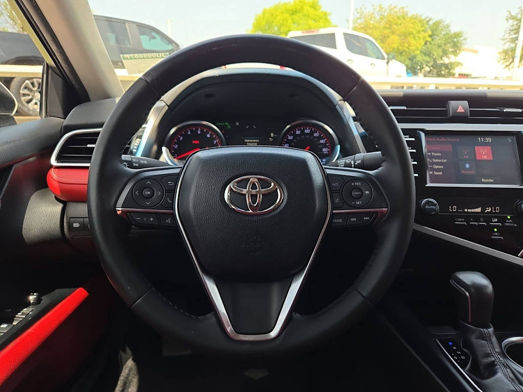 Thumbnail: 2018 Toyota Camry - 13
