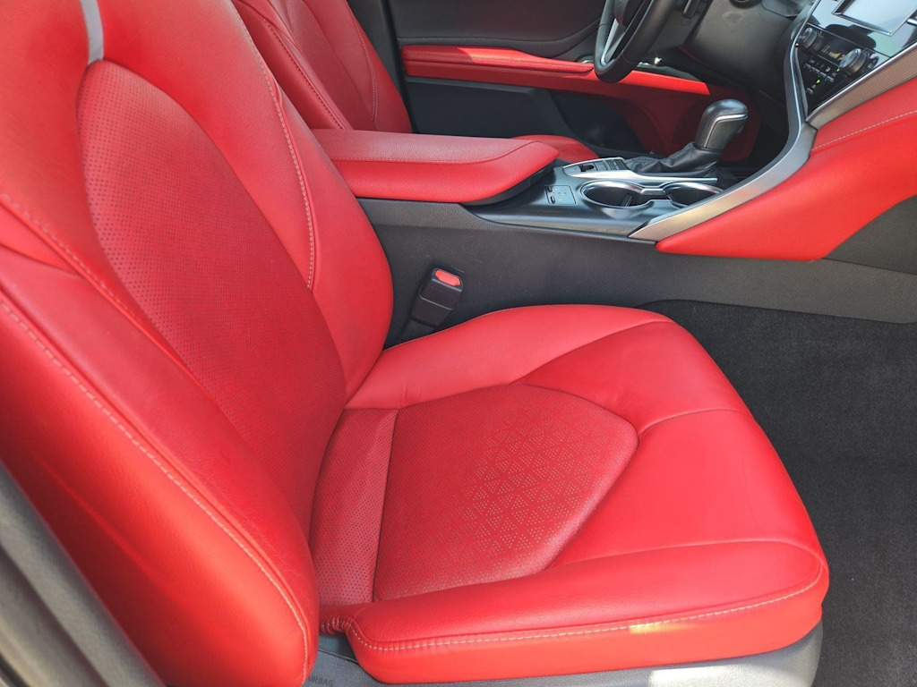 Thumbnail: 2018 Toyota Camry - 11