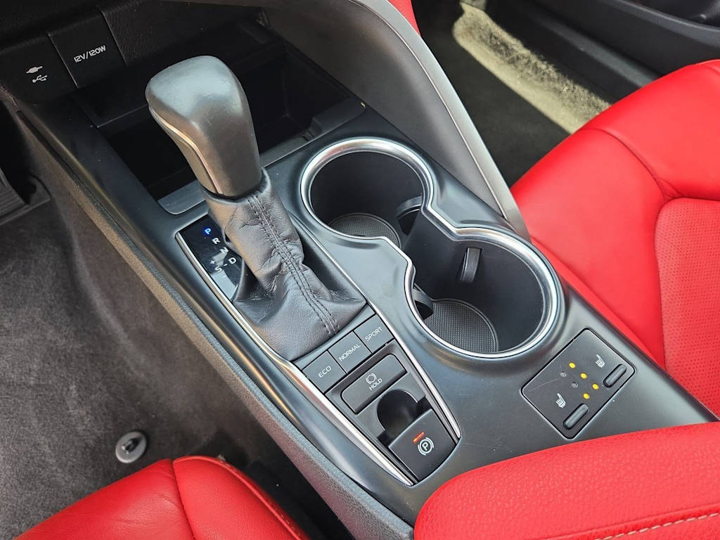 Thumbnail: 2018 Toyota Camry - 31