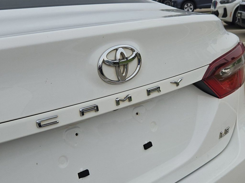 Thumbnail: 2022 Toyota Camry - 22