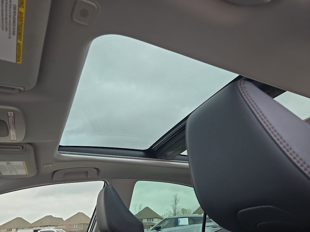 Thumbnail: 2025 Toyota Camry - 24