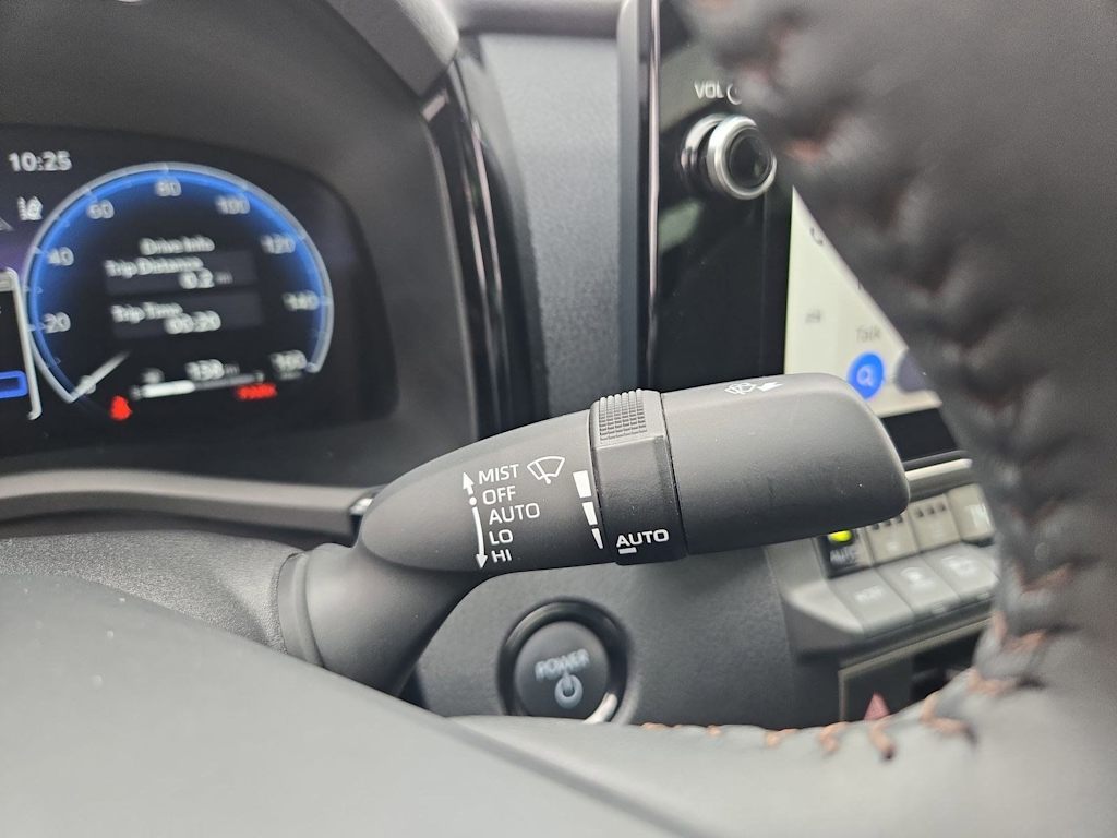 Thumbnail: 2025 Toyota Camry - 30