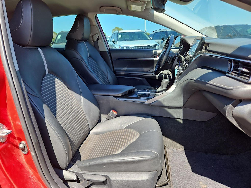 Thumbnail: 2023 Toyota Camry - 11
