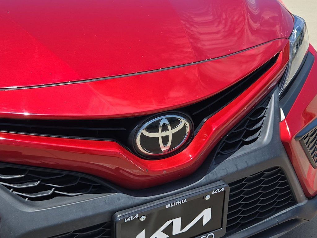 Thumbnail: 2022 Toyota Camry - 22