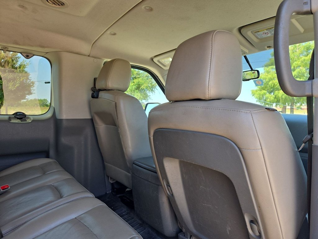Thumbnail: 2019 Nissan NV - 12