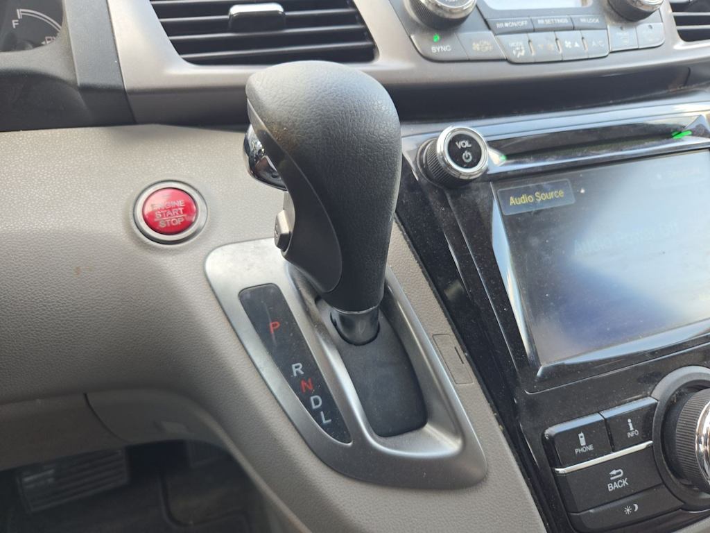 Thumbnail: 2016 Honda Odyssey - 15