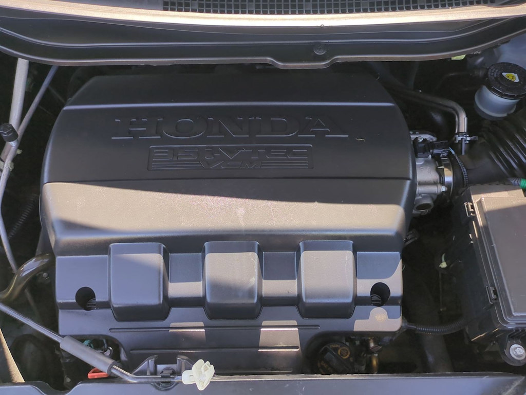 Thumbnail: 2013 Honda Odyssey - 9