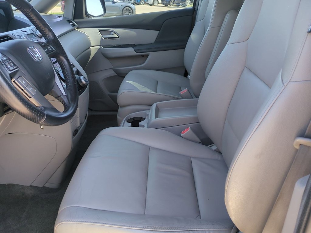 Thumbnail: 2013 Honda Odyssey - 11
