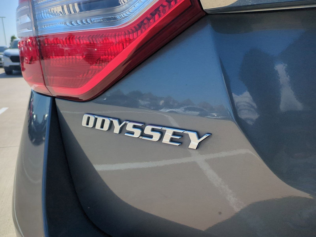Thumbnail: 2013 Honda Odyssey - 23