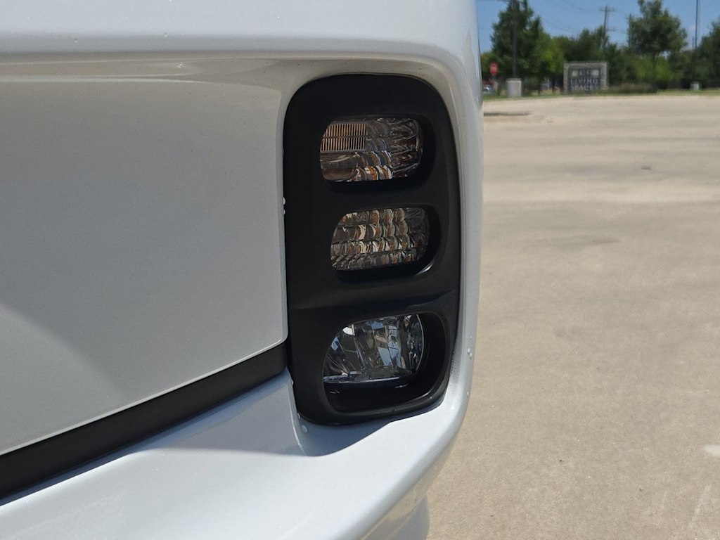 Thumbnail: 2023 Honda Odyssey - 21