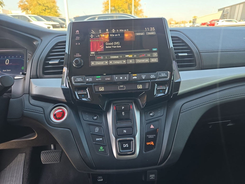 Thumbnail: 2021 Honda Odyssey - 15