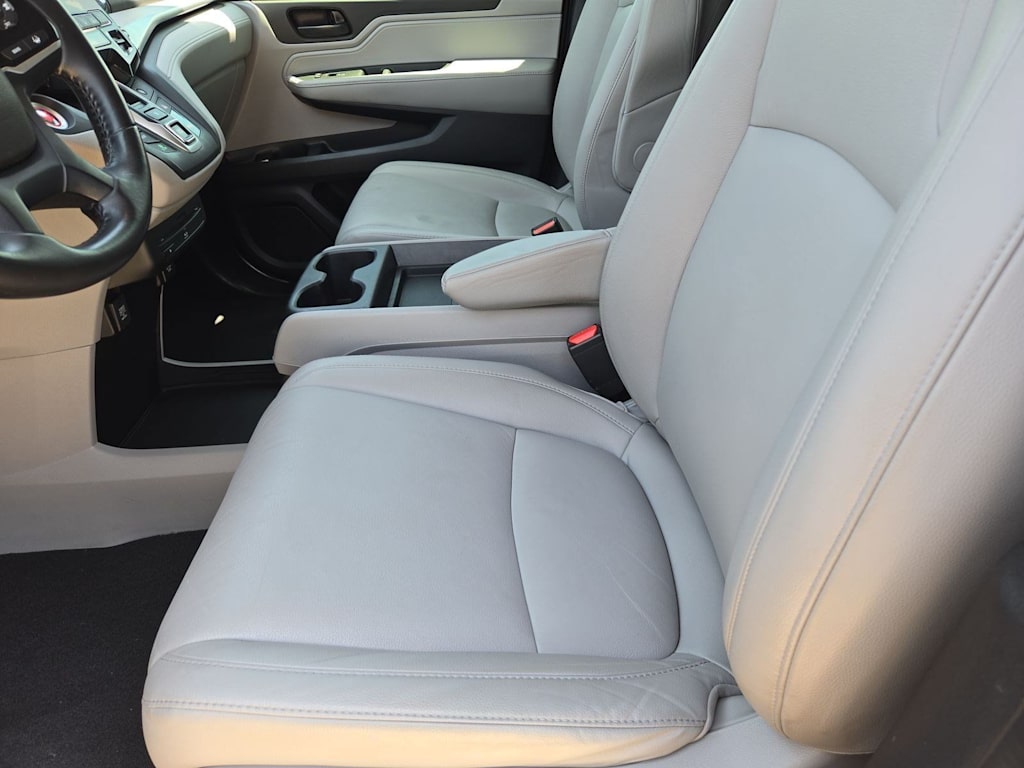 Thumbnail: 2019 Honda Odyssey - 10