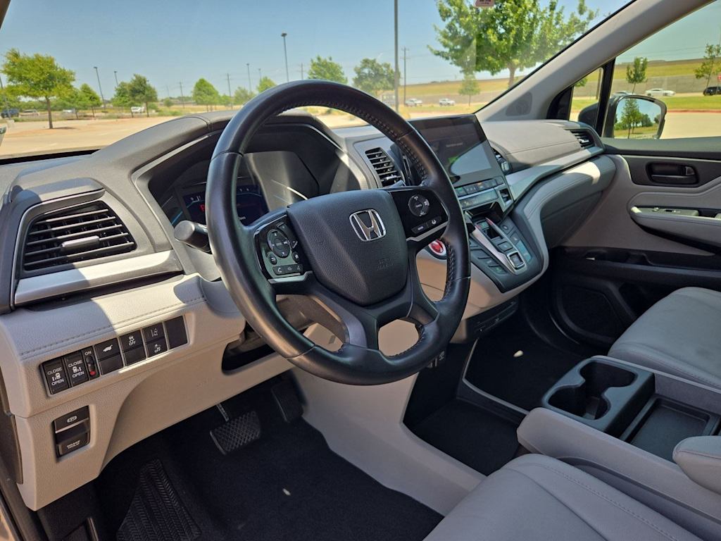 Thumbnail: 2019 Honda Odyssey - 2