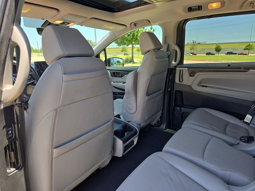 Thumbnail: 2019 Honda Odyssey - 12