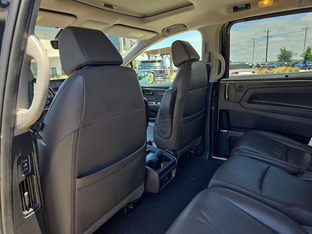 Thumbnail: 2018 Honda Odyssey - 12