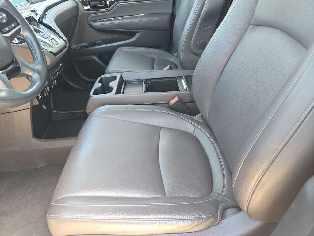 Thumbnail: 2023 Honda Odyssey - 10