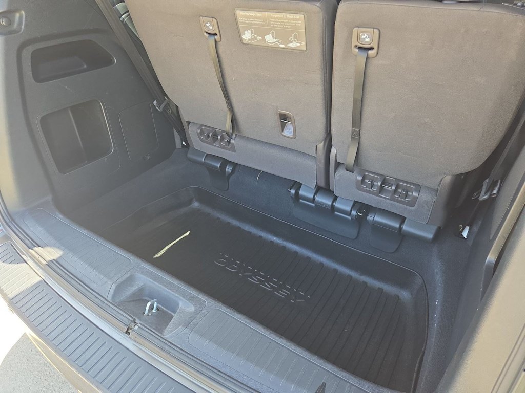 Thumbnail: 2023 Honda Odyssey - 34