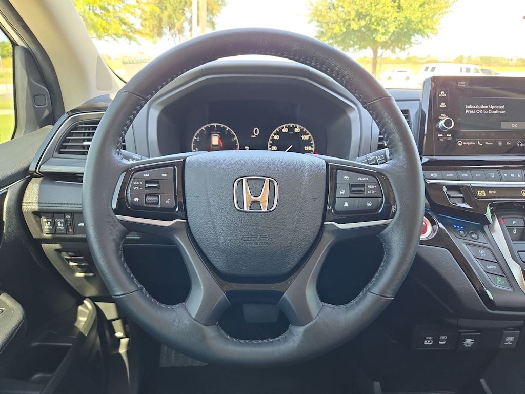 Thumbnail: 2025 Honda Odyssey - 13