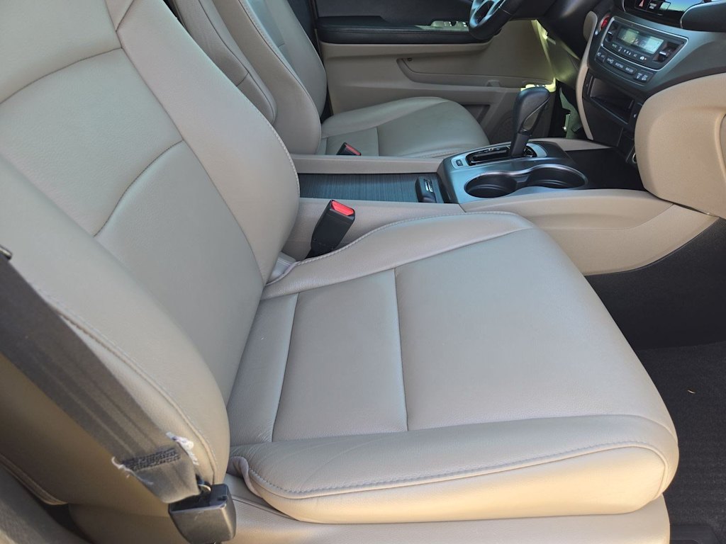 Thumbnail: 2019 Honda Pilot - 28