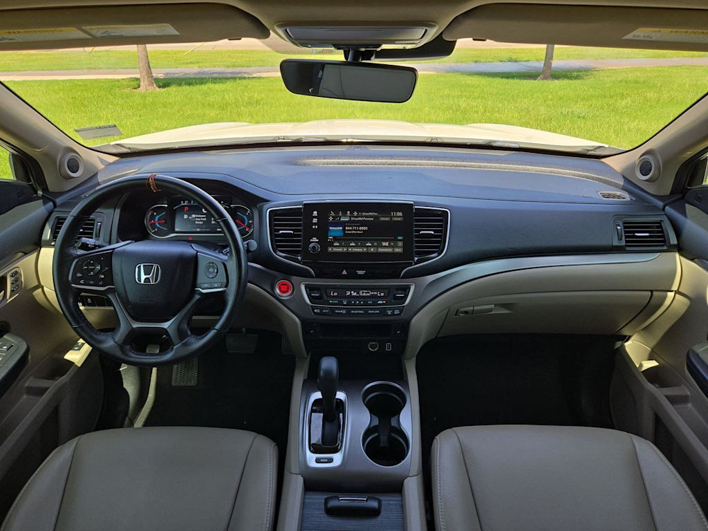 Thumbnail: 2019 Honda Pilot - 9