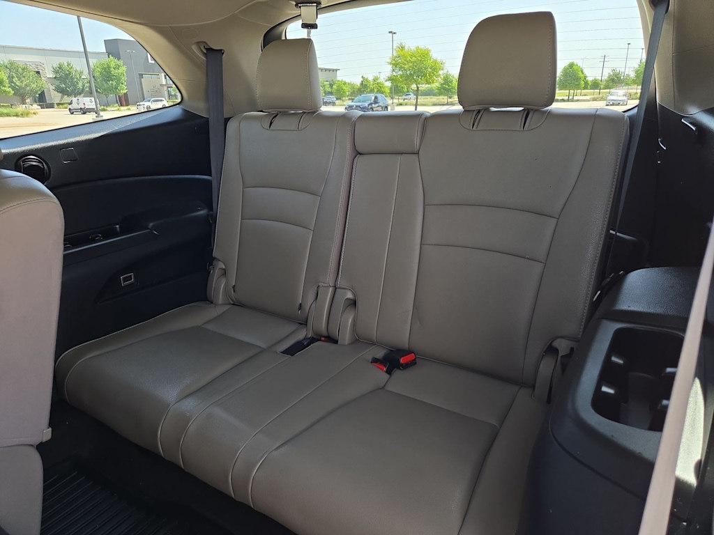 Thumbnail: 2019 Honda Pilot - 36